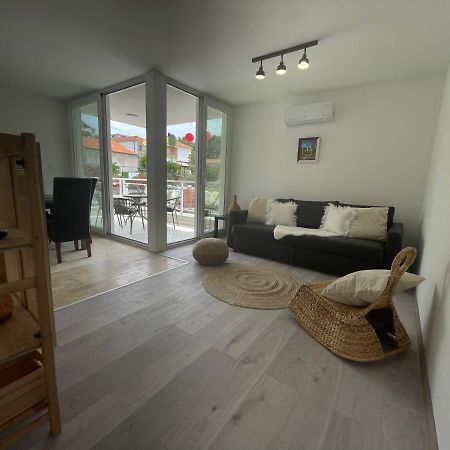 Vila Regina Apartment Paloma With Swimming Pool Jezera Extérieur photo