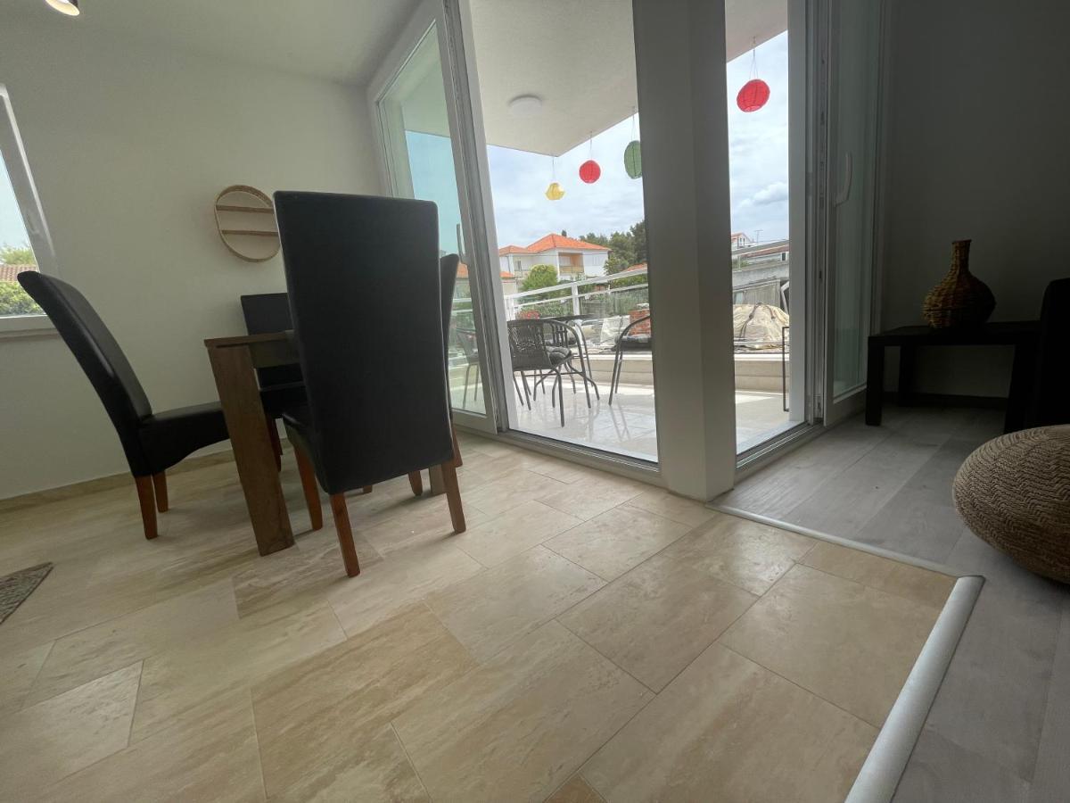 Vila Regina Apartment Paloma With Swimming Pool Jezera Extérieur photo