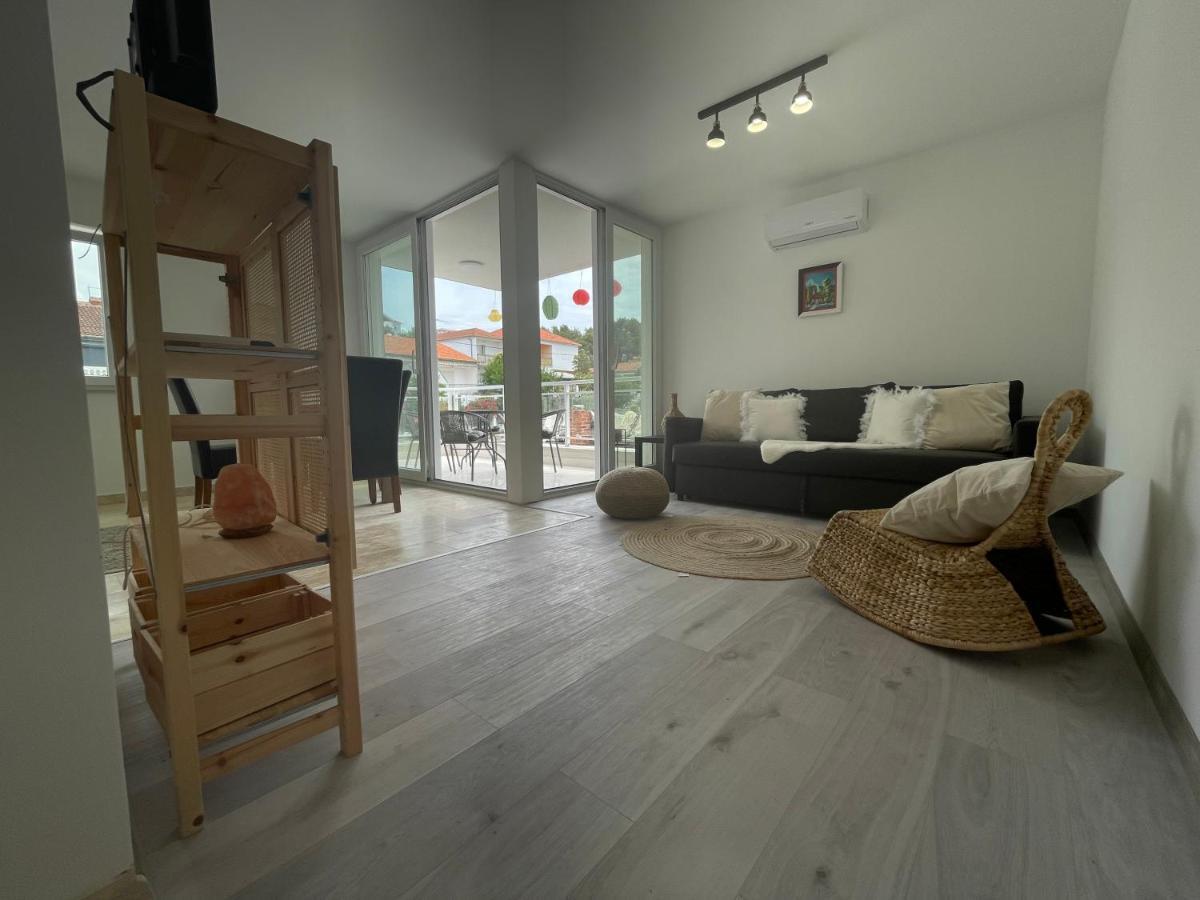 Vila Regina Apartment Paloma With Swimming Pool Jezera Extérieur photo